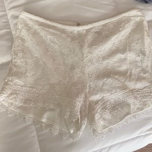 Jack, white lace dress shorts - EUC